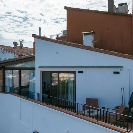 Seamount, Beside With Balcony تاماريو